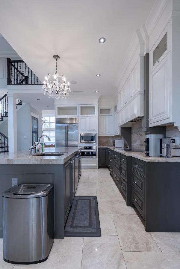 Luxurious Private Rooms In Richmond Exterior foto
